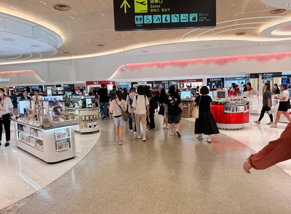 2026년 일본 면세제도 변경을 앞둔 일본 공항 면세점